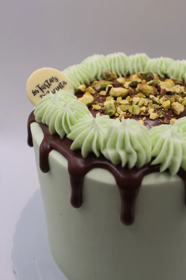 Tarta de pistacho y chocolate