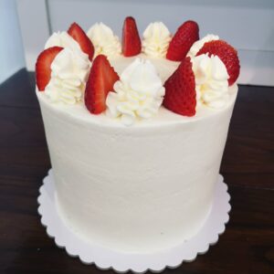 Tarta de Fresas con Nata