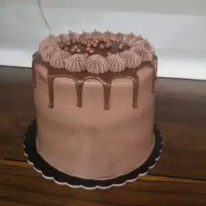 Tarta Clásica de Vainilla y Chocolate