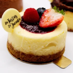 Cheesecake individual de frutos rojos