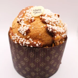 Panettone de Chocolate Gold y Avellanas Caramelizadas