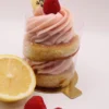 Tarta individual de limón y frambuesa