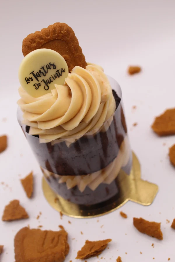 Tarta individual de lotus con toffee de vainilla